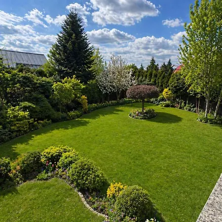 Spacious Garden 15 Min To Cracow Center וילה Gaj (Lesser Poland)