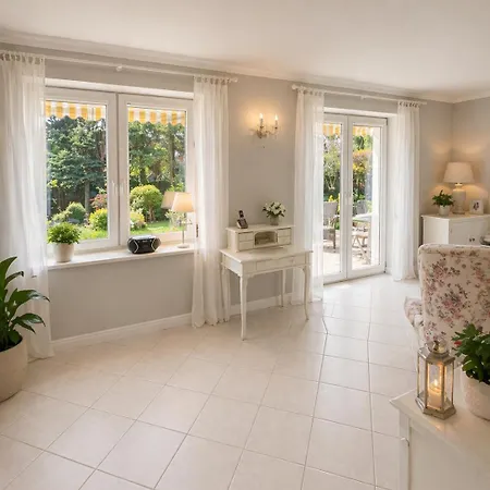 Spacious Garden 15 Min To Cracow Center *
