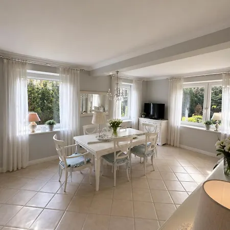 וילה Spacious Garden 15 Min To Cracow Center *